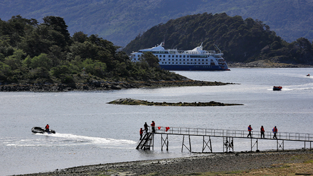 patagonia cruises